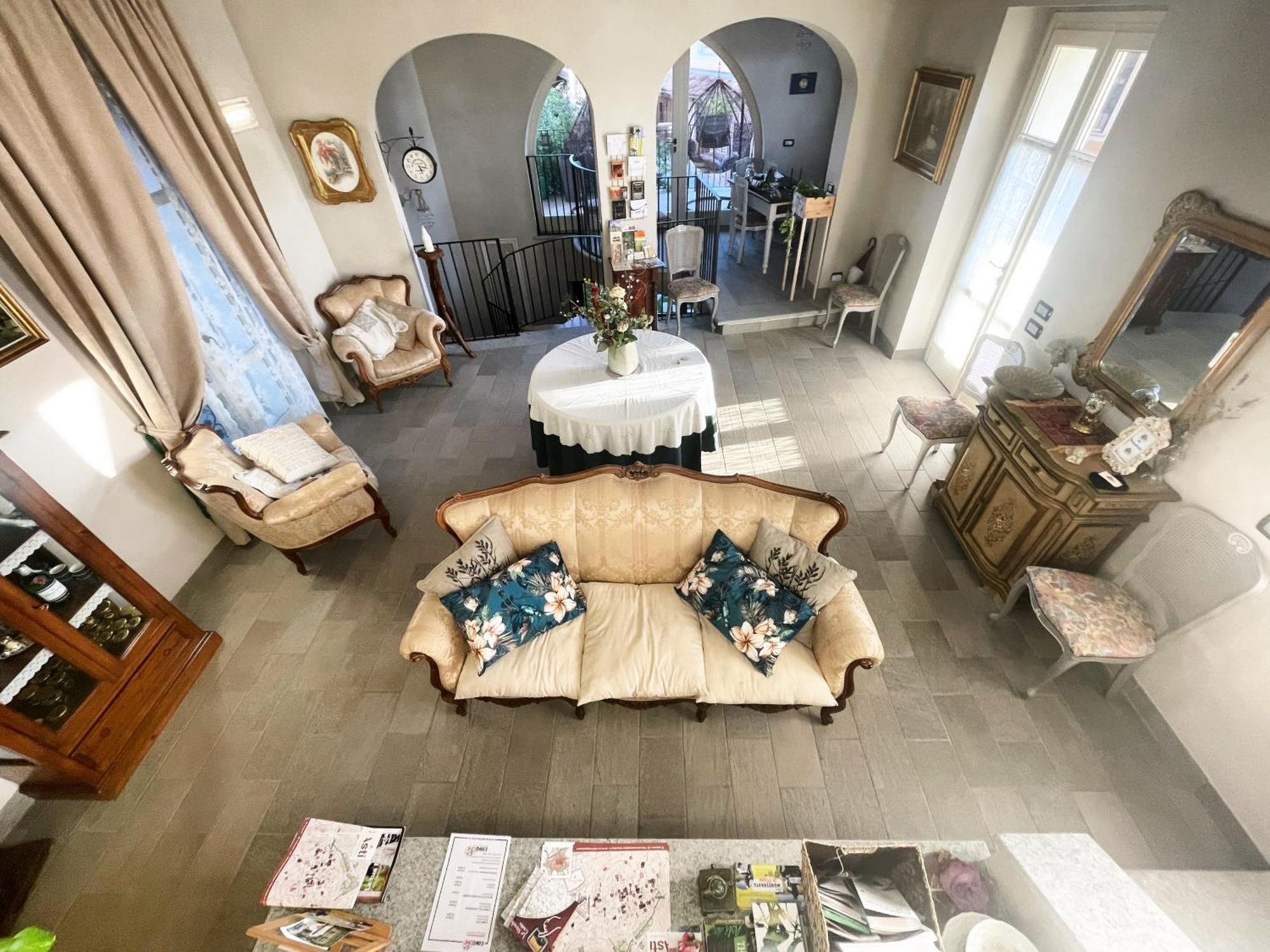 I Grappoli Divini Bed & Breakfast Viarigi Exterior photo